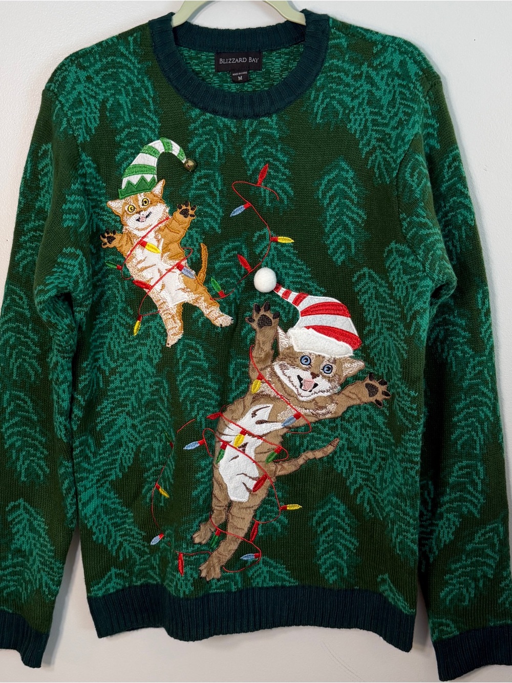 Blizzard Bay ugly sweater medium green cats 3D Pom Pom tangle festive novelty
